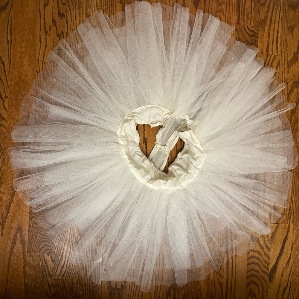 White Rehearsal platter practice tutu